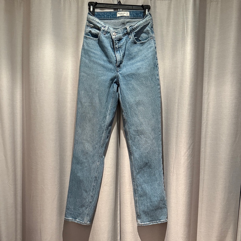 Abercrombie & Fitch Classic Blue Women's Jeans